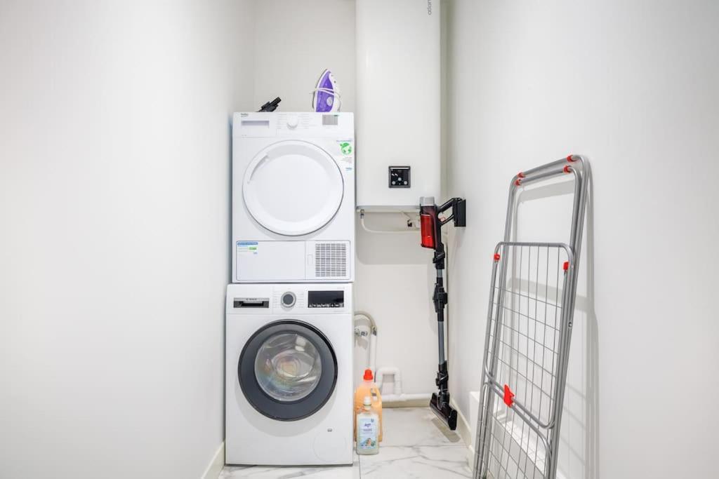 Apartamento Beautiful Flat For 6 People #6 Asnières Exterior foto