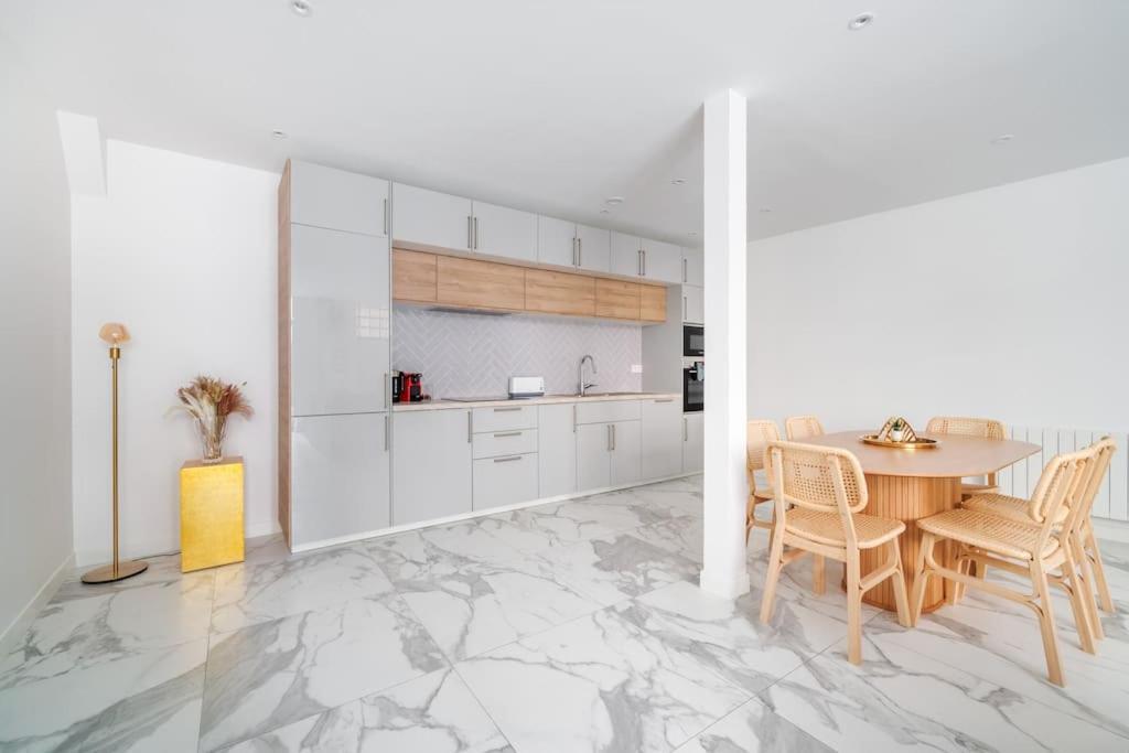 Apartamento Beautiful Flat For 6 People #6 Asnières Exterior foto