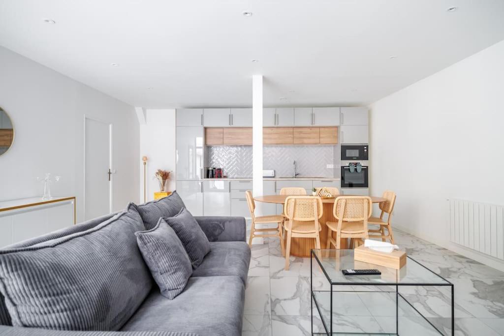 Apartamento Beautiful Flat For 6 People #6 Asnières Exterior foto