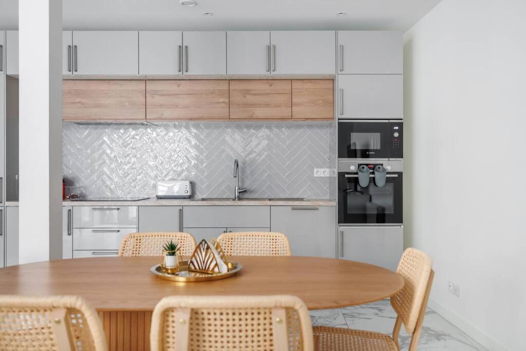 Apartamento Beautiful Flat For 6 People #6 Asnières Exterior foto